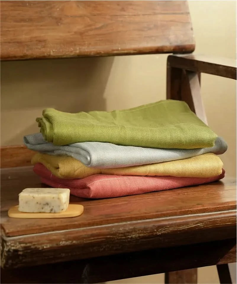 Aluvera Double Cloth Bath Towel | 75 X 150 cm - Pack of 4