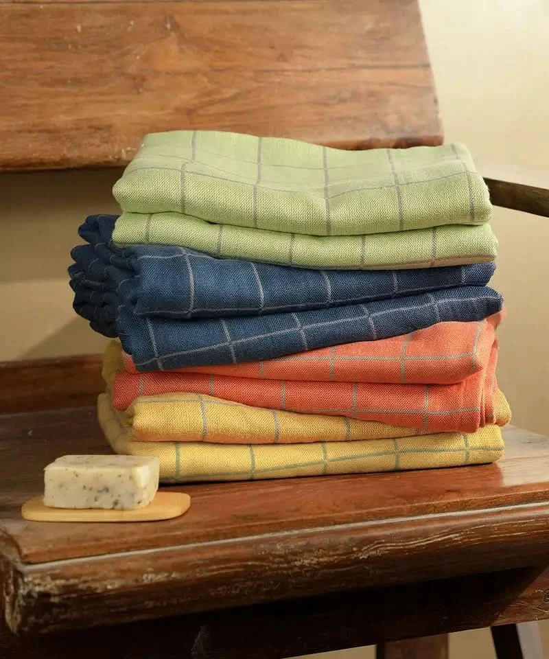 Banana Double Cloth Bath Towels | 330 GSM | 75 x 150 cm | Pack of 8