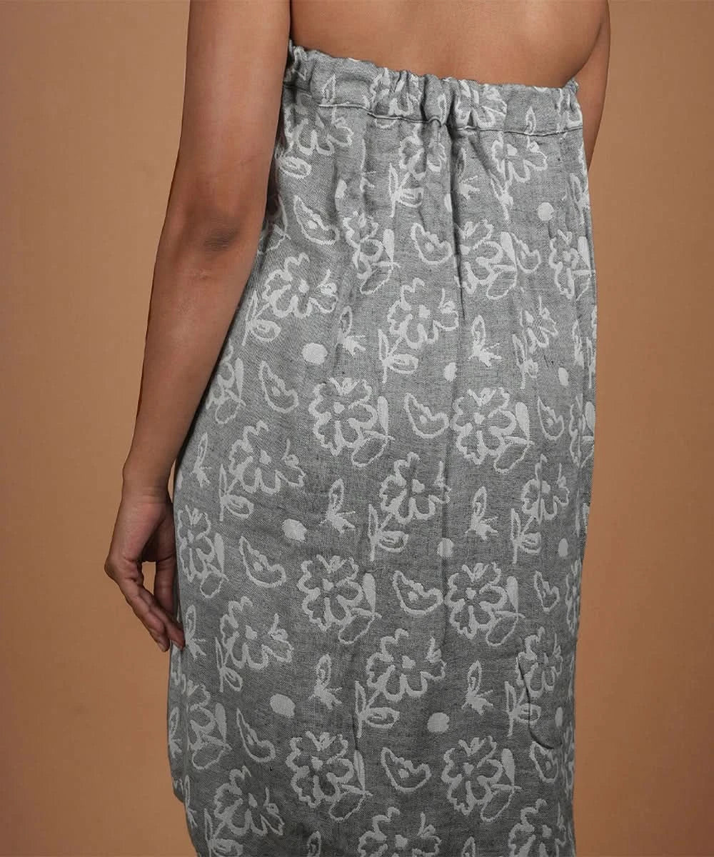 Banana Jacquard Floral Body Wrap