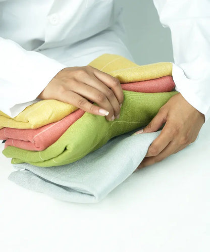 Aluvera Double Cloth Bath Towel | 75 X 150 cm - Pack of 4