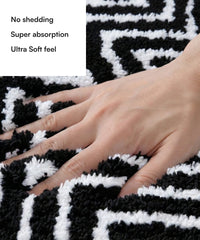 Close-up image of arrow printed bath mat 