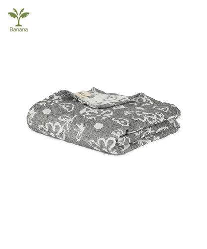Banana Jacquard Floral Bath Towel | 210 GSM | 75 X 150 cm