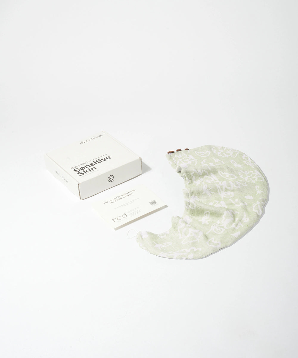 Banana Jacquard floral Hair Towel | 210 GSM | 25cm x 65cm x 5cm