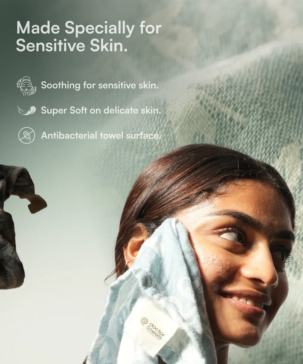Banana Jacquard Floral Face Towel | 210 GSM | 30 X 30 cm | Pack of 2