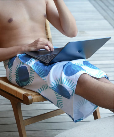 Circles Bamboo Bath Towel | 200 GSM | 70 X 140 cm