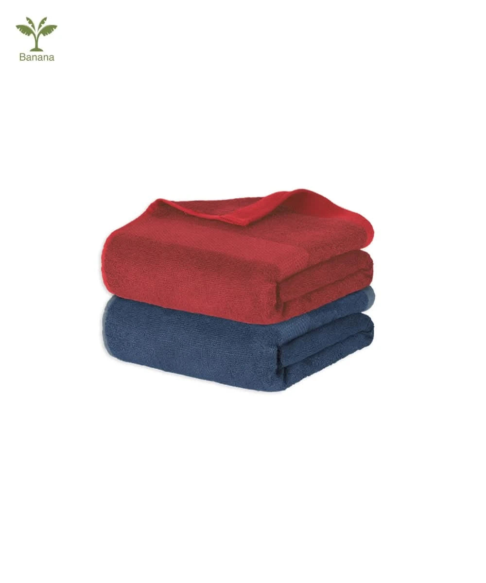 Two folded towels, one red and one blue, stacked on a white background with 'Bamboo' icon.