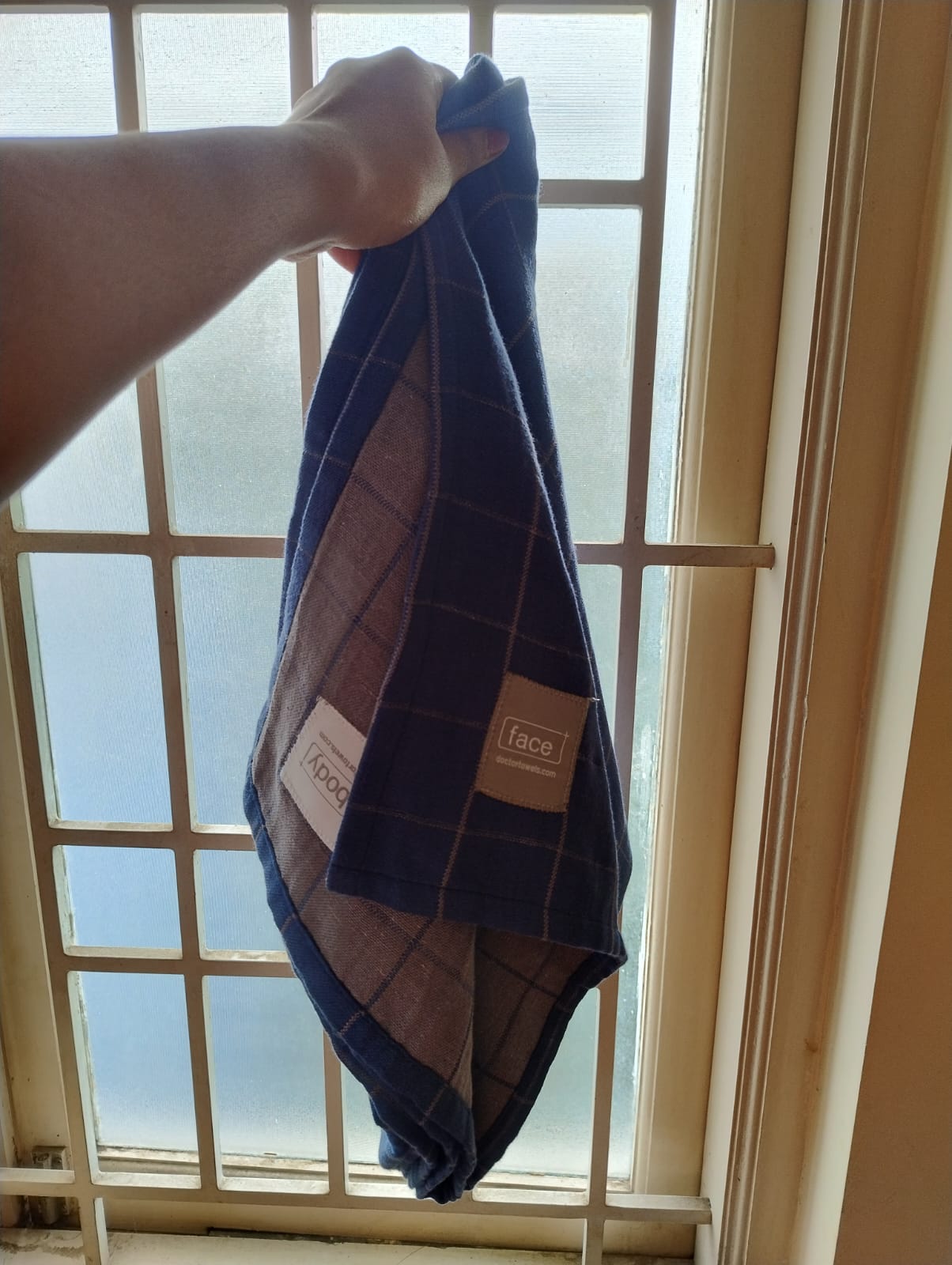 Customer photo of Banana Double Cloth Bath Towel | 75 x 150 cm - Gifting Canister